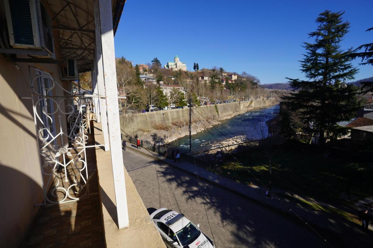 Imperator 1 Hotel Kutaisi Dış mekan fotoğraf