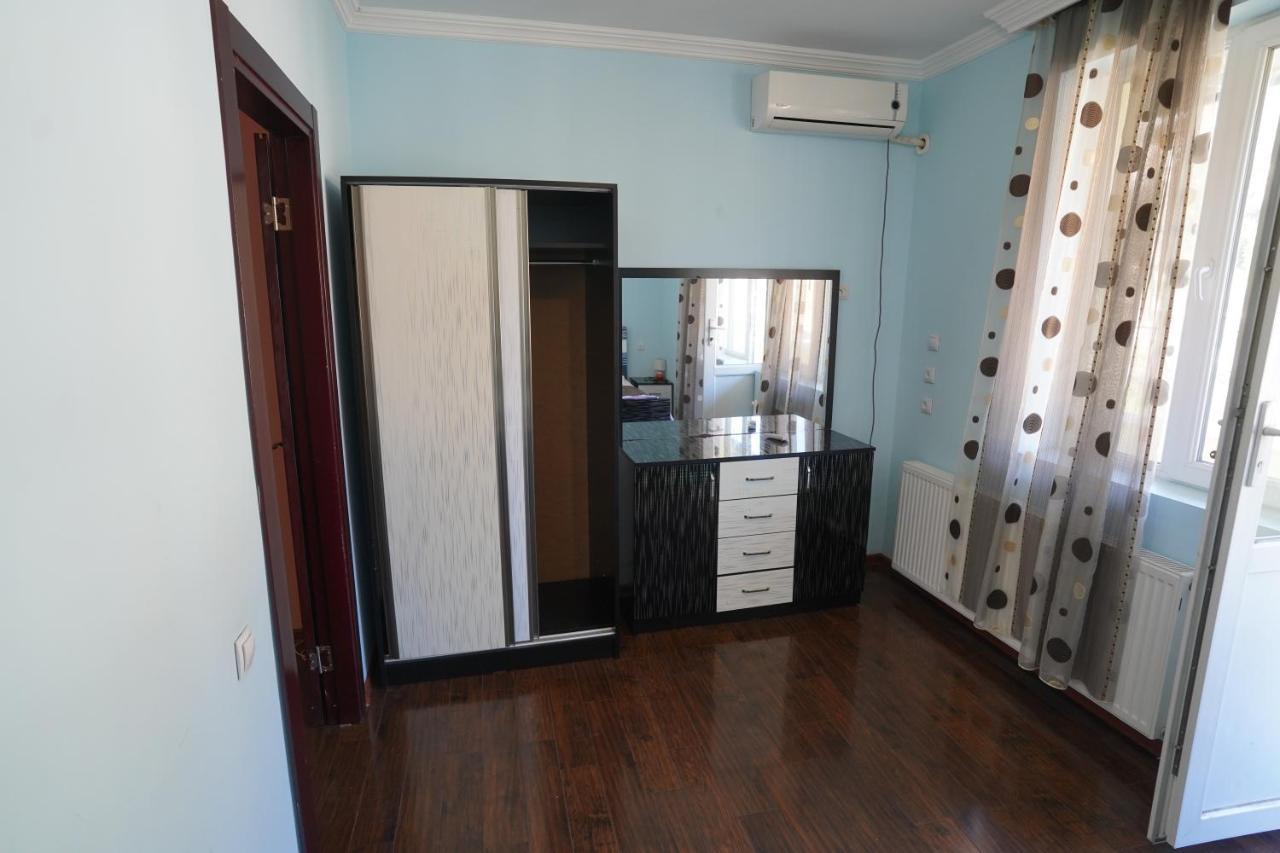 Imperator 1 Hotel Kutaisi Dış mekan fotoğraf