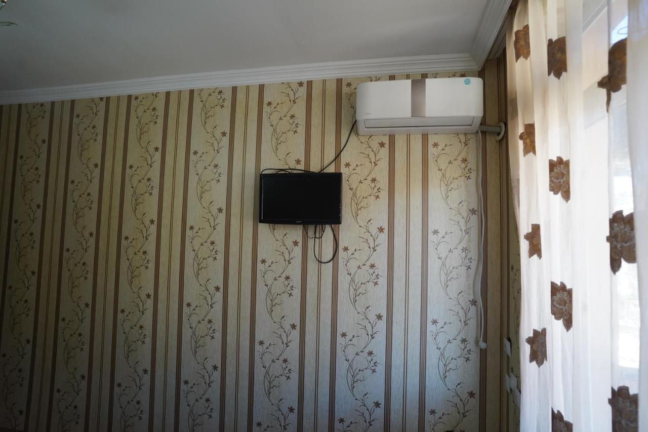 Imperator 1 Hotel Kutaisi Dış mekan fotoğraf