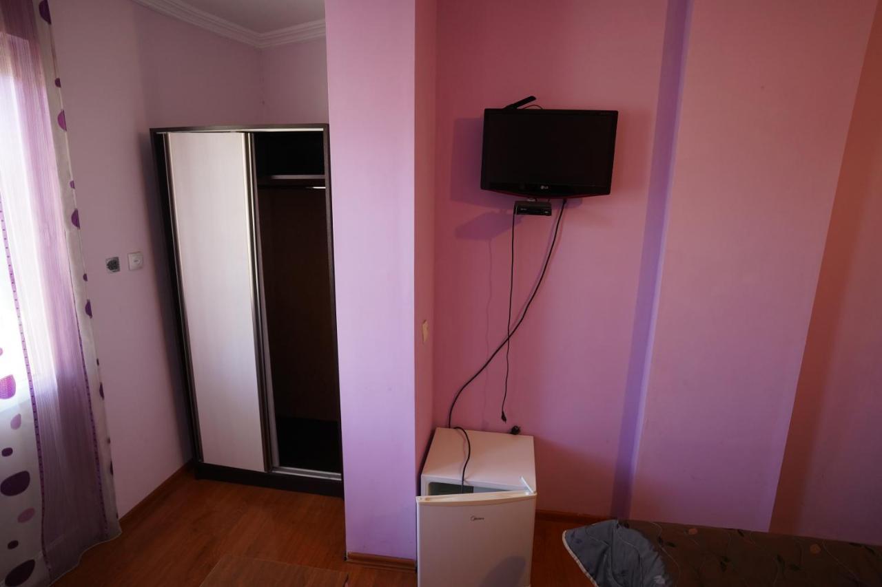 Imperator 1 Hotel Kutaisi Dış mekan fotoğraf