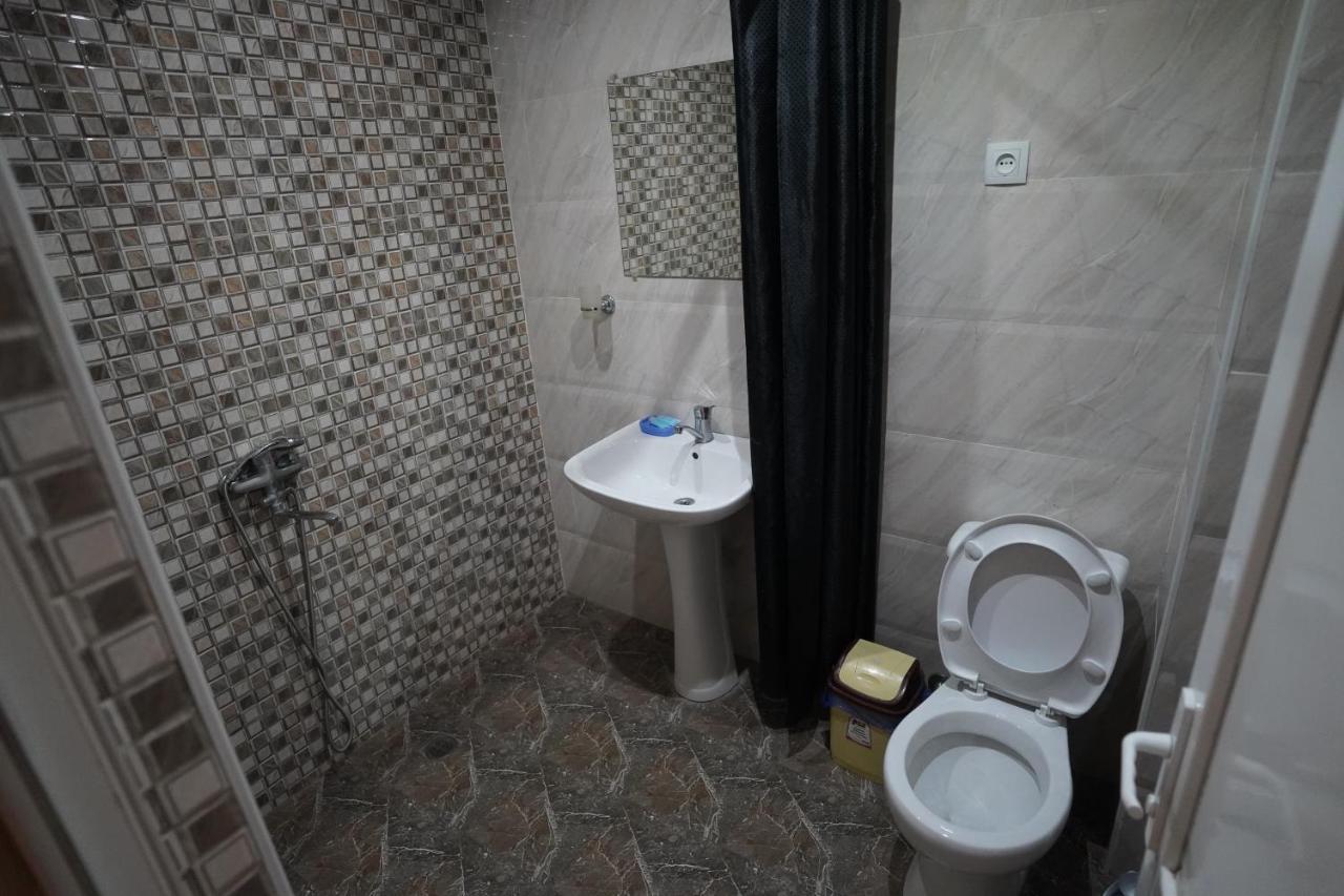 Imperator 1 Hotel Kutaisi Dış mekan fotoğraf