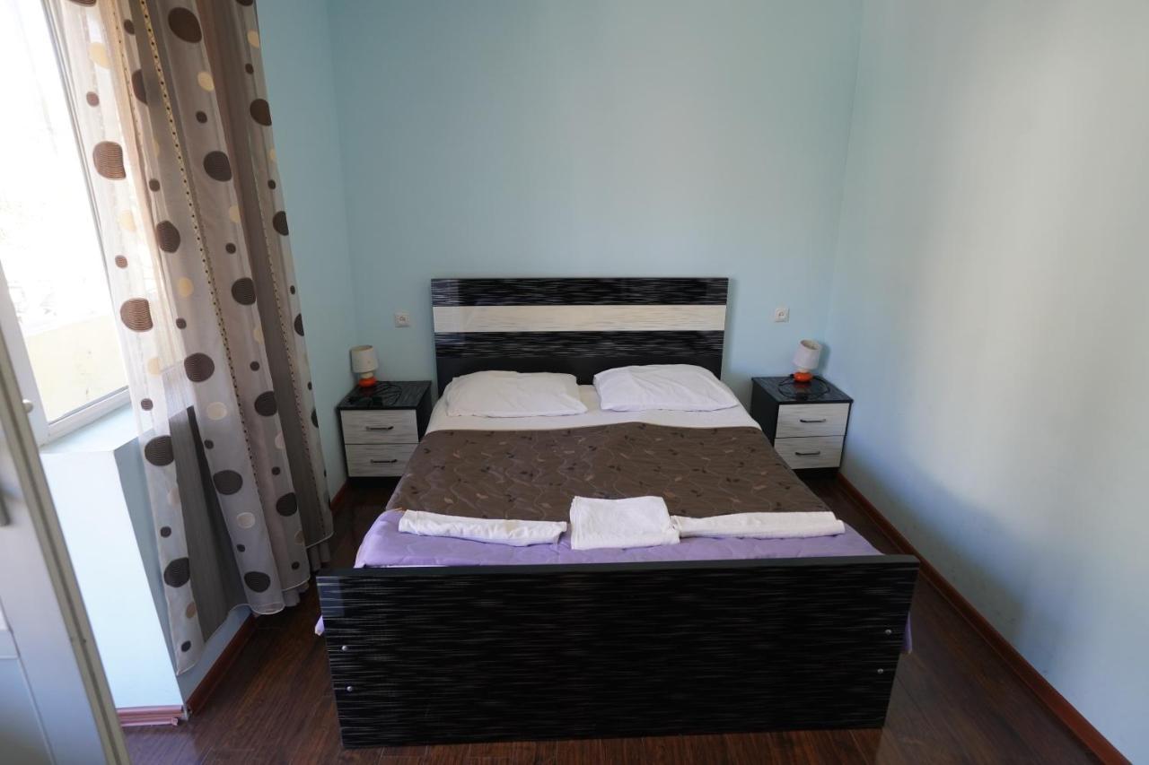 Imperator 1 Hotel Kutaisi Dış mekan fotoğraf