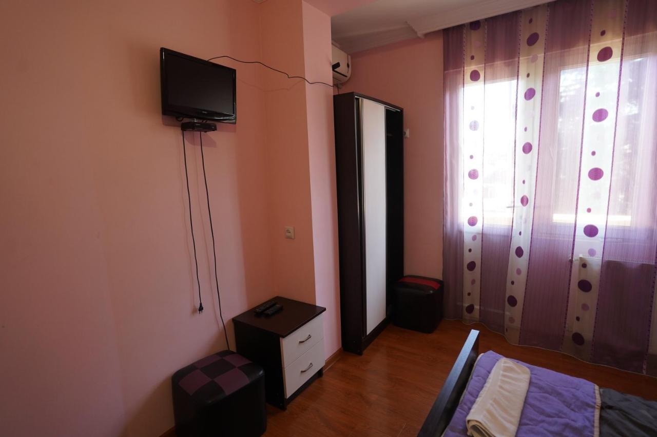 Imperator 1 Hotel Kutaisi Dış mekan fotoğraf