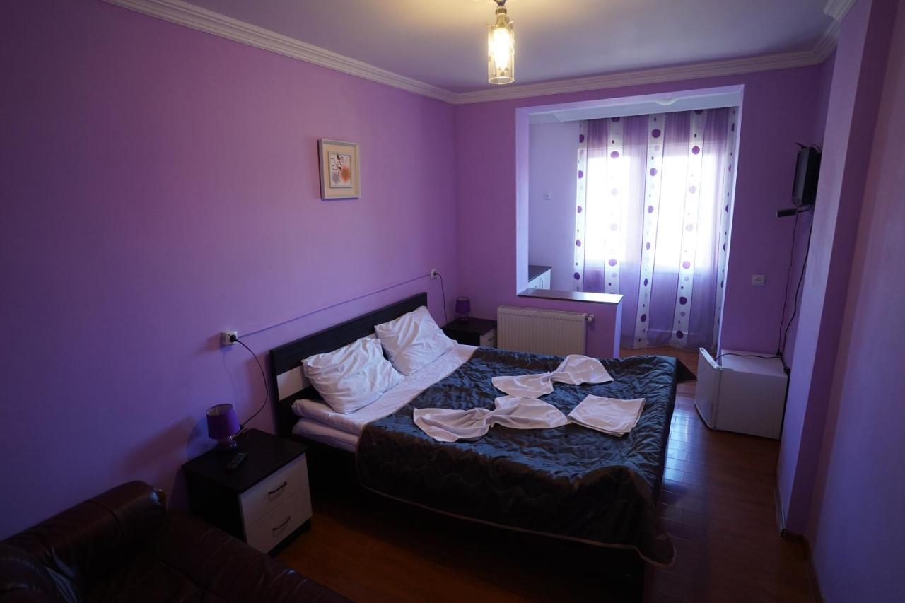 Imperator 1 Hotel Kutaisi Dış mekan fotoğraf