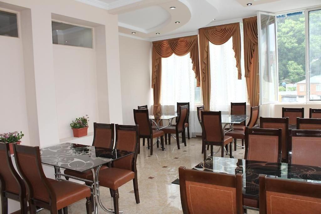 Imperator 1 Hotel Kutaisi Dış mekan fotoğraf